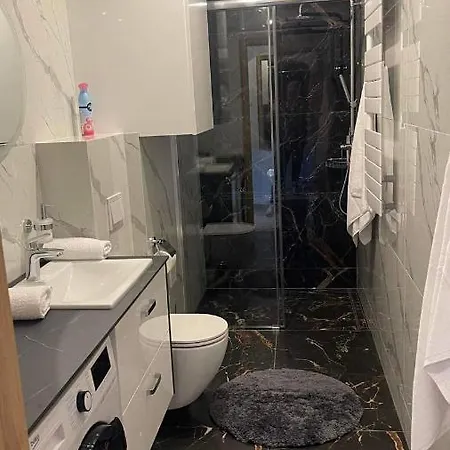 12/2 Lägenhet *